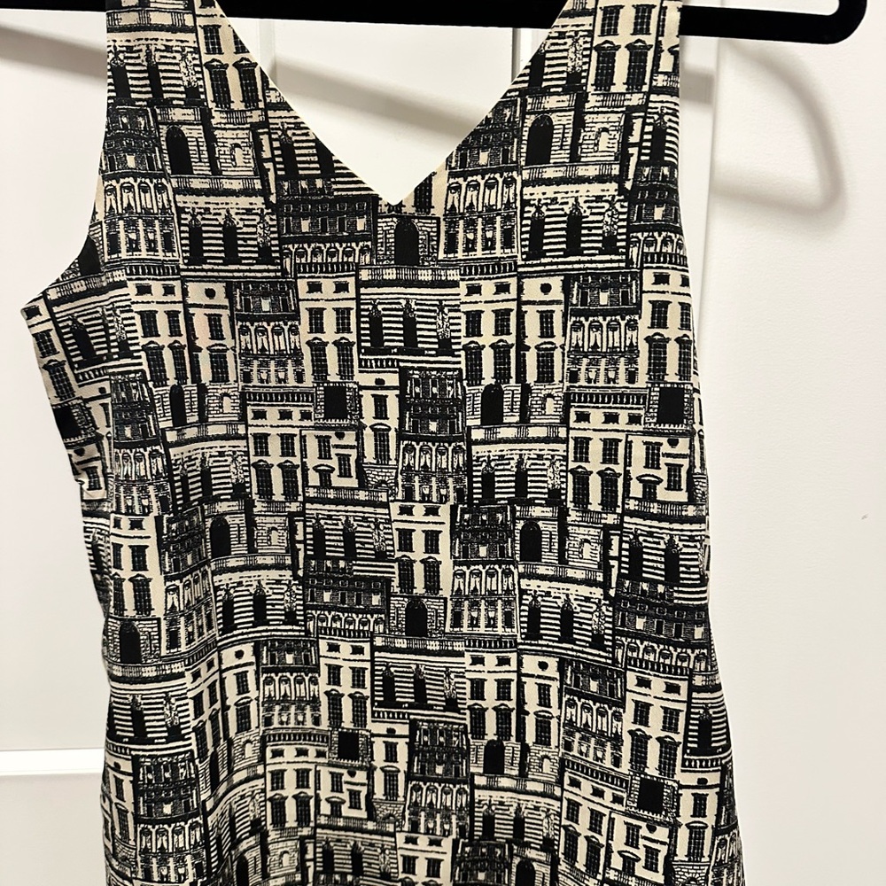 Baana Republic Black and Cream Patterned Top